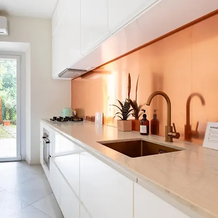 Private Garden & Space 2-bed * Φλωρεντία