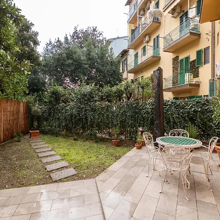 Διαμέρισμα Private Garden & Space 2-bed Φλωρεντία