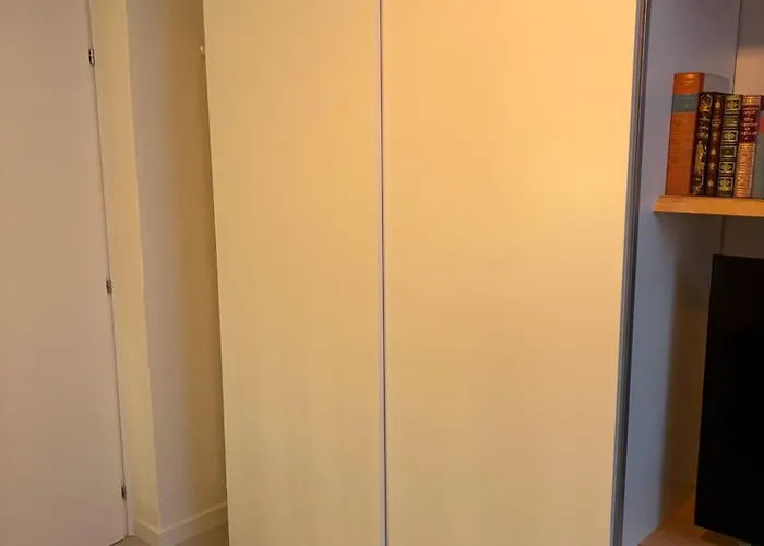 Private Garden & Space 2-bed Apartment *
